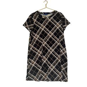 XL Vintage shift dress.